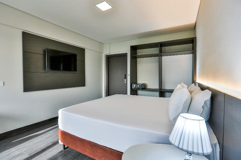 Ramada Encore Fernandópolis Exterior foto